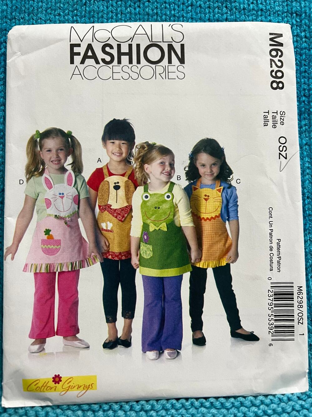 McCalls 6298 Sewing pattern Kids apron animal bunny dop frog cat